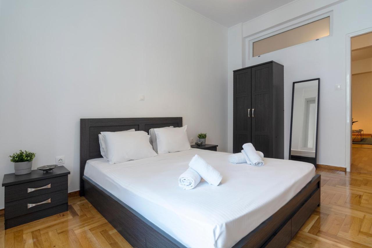 Modern 2Bd Apt In Athens , 3-Min Metro Exterior photo